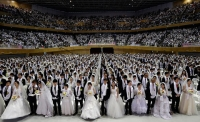 {Karfina} Chuyện shock nè : 7.000 người làm đám cưới chung ở Hàn Quốc