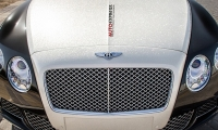 Nóng rẫy Bentley Continental GTC phủ kim cương