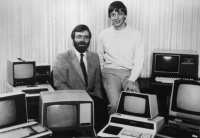 {Karfina} Thú vị hồ sơ xin việc của Bill Gates cách đây gần 40 năm
