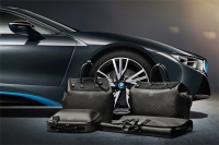 Louis Vuitton làm túi xách riêng cho... BMW
