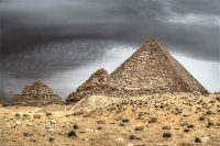 [MacproDS] Kim tự tháp: Công trình kiến trúc bí ẩn nhất của loài người