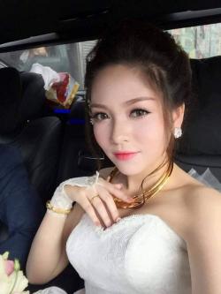 Nữ sinh hot nhất kỳ thi Đại học 2016 lấy chồng hơn gần 10 tuổi