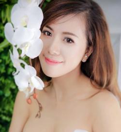 Mai Thỏ nhận được quà Valentine hơn 4 tỷ?