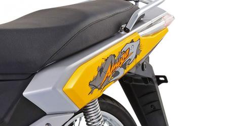 Amigo , Xe máy 50cc giá rẻ cho học sinh Việt