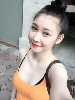 Hot girl phòng gym gợi cảm có tên gọi siêu lạ tai