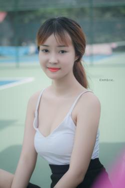 Chủ đề hôm nay: Tennis :x