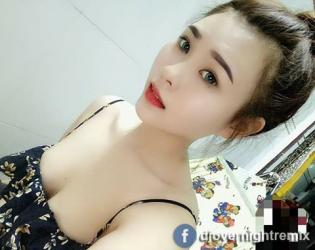 Nhã Uyên - Càng Lớn Càng Xinh