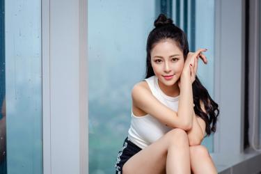 Hot girl Trâm Anh: Bị stress, không dám ra đường sau ồn ào với PewPew