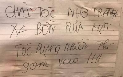 Khi con gái ở trọ cùng nhau: Ra ngoài lồng lộn phấn son, về nhà chải tóc tắc hết bồn rửa, lau son giấy vứt khắp nơi