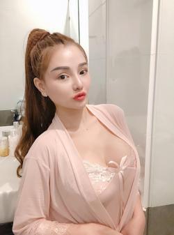Mon 2K chứng minh: Khoảng cách xa nhất là ảnh selfie của con gái với... gương mặt họ khi chưa qua app