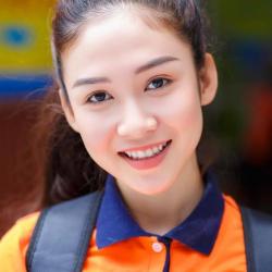 Nữ sinh 2K1 trường Hutech là MC truyền hình, người mẫu ảnh
