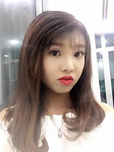 Sau 4 năm náo loạn MXH khi công khai ảnh phẫu thuật thẩm mỹ, 'Thị Nở tái sinh' Quách Phượng giờ sống ra sao?